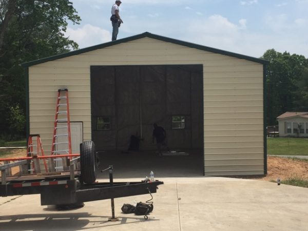 Custom Commercial Garage with 1050 sq. ft. of storage space.